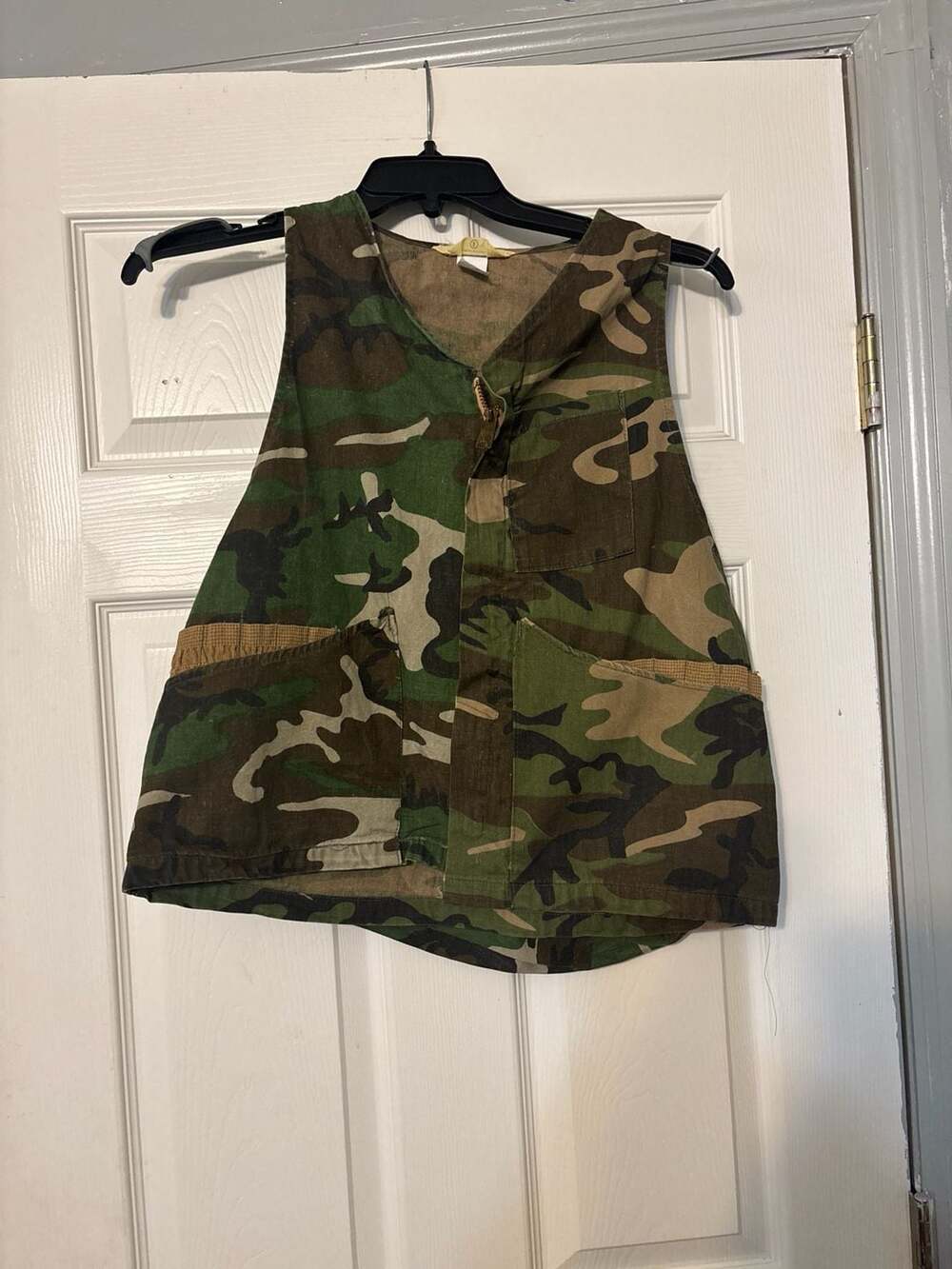 Ranger Woodland Camo Hunting Vest with Game Pocket Size S